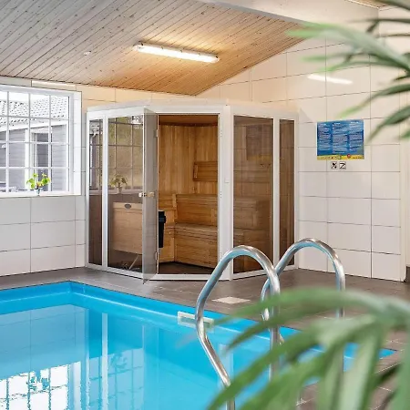 24 Person In Ster Assels Holiday home