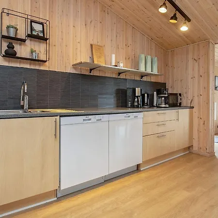 Nyaraló 5 Star Holiday Home In Oster Assels *