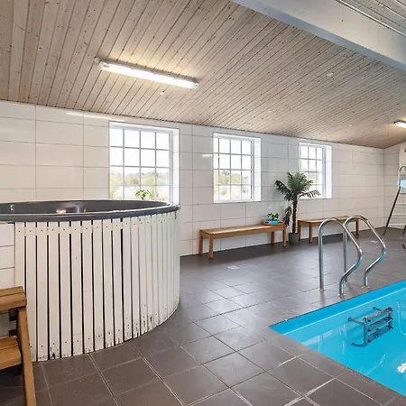 24 Person In Casa de Férias *