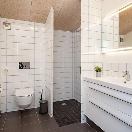 Feriehus 24 Person In Oster Assels