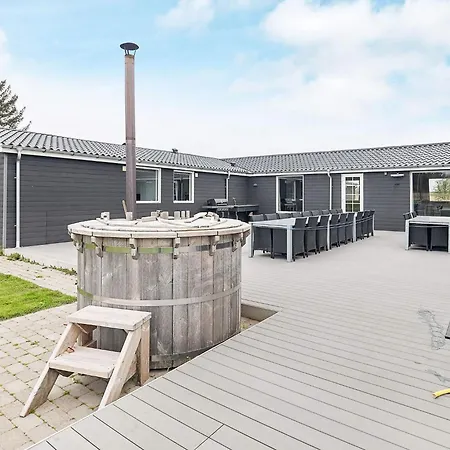 24 Person In Casa de Férias Oster Assels